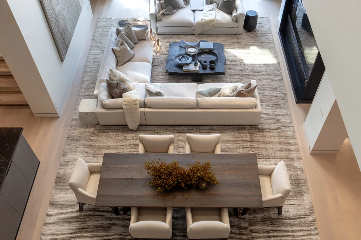 5. Defining Zones with Intent: Spatial Harmony in Open-Plan Layouts